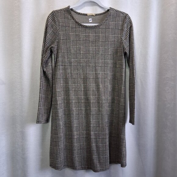 30. Olivia Ray B&W Plaid Print Long Sleeve Winter Mini Dress - Size Medium - Picture 2 of 4